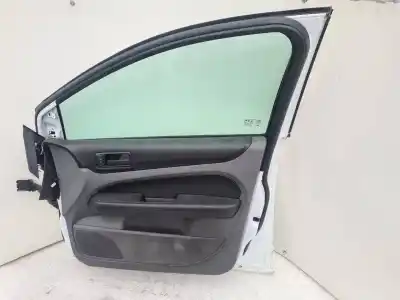 Автозапчасти б/у дверь передняя правая за ford focus berlina (cap) ambiente (d) ссылки oem iam 1505703