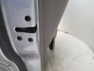 Pezzo di ricambio per auto di seconda mano serratura porta anteriore sinistra per kia carnival 2.9 crdi vgt active riferimenti oem iam 