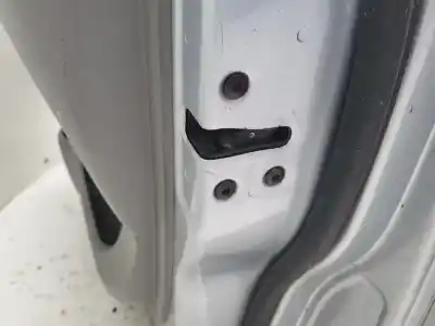 Pezzo di ricambio per auto di seconda mano serratura porta anteriore destra per kia carnival 2.9 crdi vgt active riferimenti oem iam 