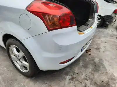 Peça sobressalente para automóvel em segunda mão para choques traseiro por kia pro cee´d (ed) 1.6 referências oem iam 866111h200  