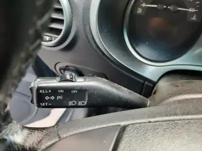 Peça sobressalente para automóvel em segunda mão comandos de alavanca por seat leon (1p1) 2.0 tdi 16v referências oem iam 1k0953503ea