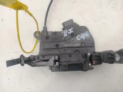 Second-hand car spare part LEFT FRONT DOOR LOCK for RENAULT CAPTUR I (J5_, H5_)  OEM IAM references 805037243R  