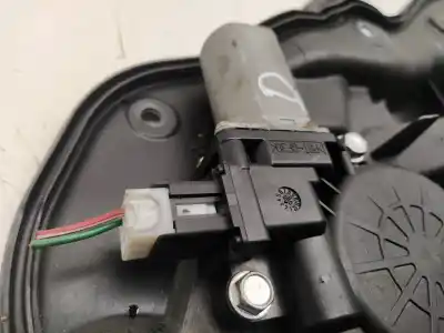 Автозапчасти б/у РЕГУЛЯТОР СТЕКЛА ПЕРЕДНЕГО ПРАВОГО за MAZDA 2 LIM. (DE)  ссылки OEM IAM DJ015897XA  