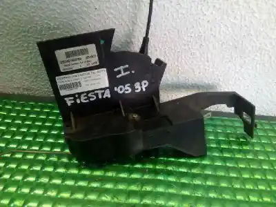 İkinci el araba yedek parçası SOL ÖN KAPI KILIDI için FORD FIESTA (CB1)  OEM IAM referansları 8A61A21979AD  
