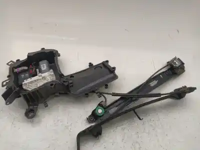 Peça sobressalente para automóvel em segunda mão elevador de vidros dianteiro direito por seat leon (1p1) 2.0 tdi 16v referências oem iam 986351xxx