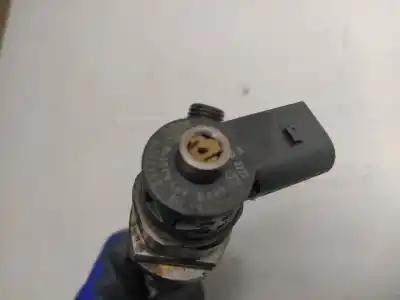 Peça sobressalente para automóvel em segunda mão injetor por seat leon (1p1) reference referências oem iam 04l130277ac  