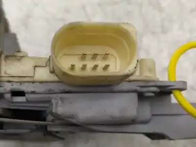 İkinci el araba yedek parçası sag ön kapi kilidi için volkswagen passat variant (3c5) edition oem iam referansları 3c1837016a  