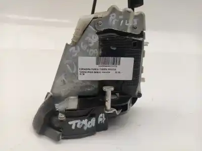 Автозапчастина б/у замок заднього правого дверя для toyota prius (nhw30) executive посилання на oem iam   