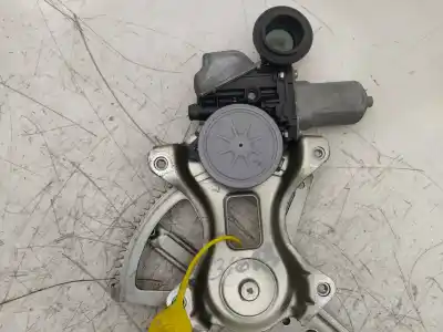 Second-hand car spare part rear right window regulator for toyota prius (nhw30) 1.8 16v cat (híbrido) 99 cv / 73 kw oem iam references   