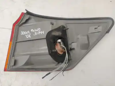 Second-hand car spare part left tailgate light for lexus is200 (ds2/is2) 2.2 d-cat oem iam references 