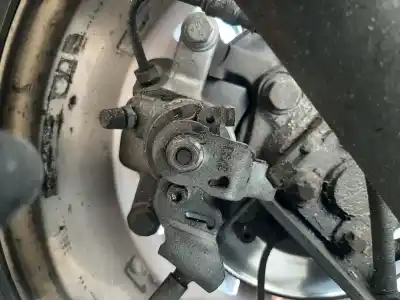 İkinci el araba yedek parçası arka sag fren kaliper için renault modus confort dynamique oem iam referansları 7701208362