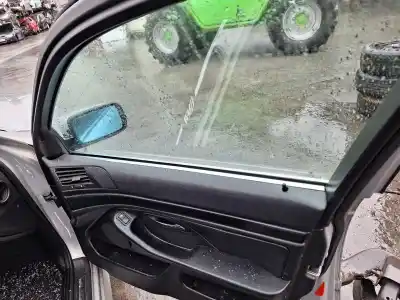 Peça sobressalente para automóvel em segunda mão elevador de vidros dianteiro direito por bmw serie 5 touring (e39) 530d referências oem iam 51338252394
