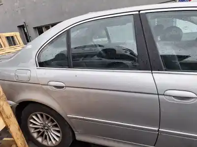 Peça sobressalente para automóvel em segunda mão porta do automóvel traseira direita por bmw serie 5 touring (e39) 530d referências oem iam 41528266722