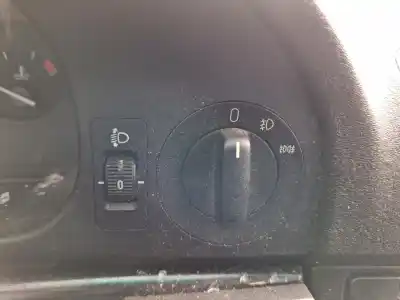 Peça sobressalente para automóvel em segunda mão comutador de luzes por bmw serie 5 touring (e39) 530d referências oem iam 61318363668