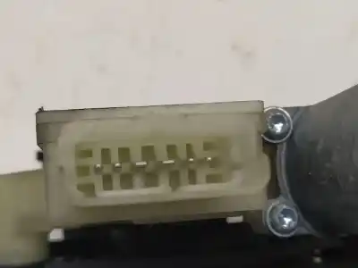 Piesă de schimb auto la mâna a doua MECANISM ACTIONARE GEAM SPATE DREAPTA pentru CITROEN C4 GRAND PICASSO  Referințe OEM IAM 9676172380  C06449200