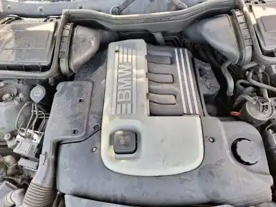 Recambio de automóvil de segunda mano de MOTOR COMPLETO para BMW 5  referencias OEM IAM 204D1  