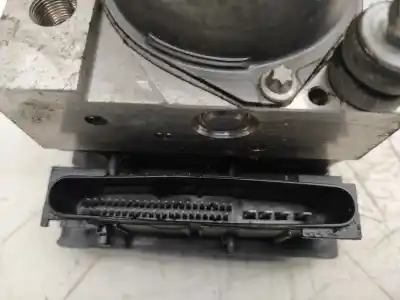 Peça sobressalente para automóvel em segunda mão abs por renault clio iii pack authentique referências oem iam 8200701499  