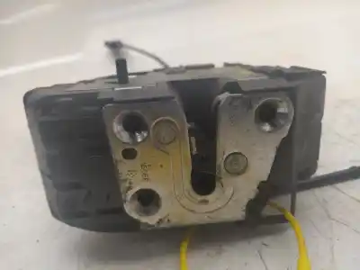 Second-hand car spare part rear right door lock for nissan note (e11e) acenta oem iam references 34206b12