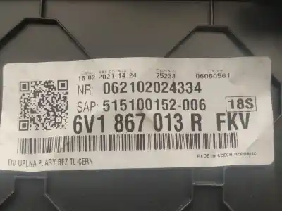 Автозапчастина б/у оббірка передніх дверей ліва для skoda fabia combi 1.0 tsi посилання на oem iam 6v1867013r  