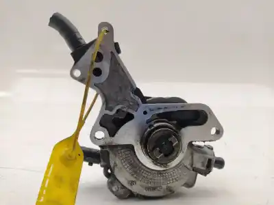 Автозапчастина б/у галмумний депресор / вакуумний насос для audi a3 (8p) 1.9 tdi ambiente посилання на oem iam 03814520911  