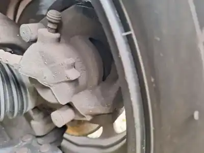 Peça sobressalente para automóvel em segunda mão pinça de travão dianteira esquerda por dacia duster ambiance 4x2 referências oem iam 410111495r