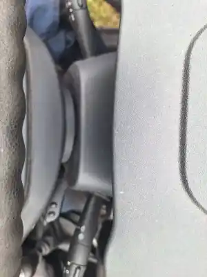 Peça sobressalente para automóvel em segunda mão comandos de alavanca por dacia duster ambiance 4x2 referências oem iam 8200969681