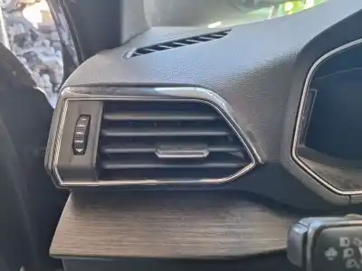 Peça sobressalente para automóvel em segunda mão grelha / difusor de ar por seat tarraco (kn2) 1.5 tsi act referências oem iam 5fj819110