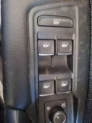 Peça sobressalente para automóvel em segunda mão botão / interruptor elevador vidro dianteiro esquerdo por seat tarraco (kn2) 1.5 tsi act referências oem iam 
