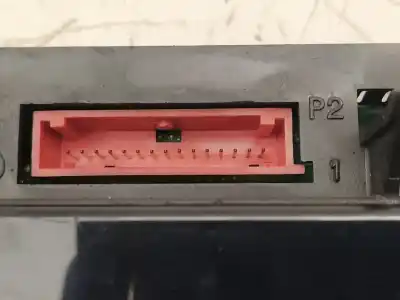 Pièce détachée automobile d'occasion COMPTEUR DE VITESSE TABLEAU DE BORD pour RENAULT SCENIC III  Références OEM IAM P8200461294H  281133520