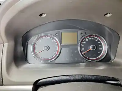 Peça sobressalente para automóvel em segunda mão quadrante por ssangyong korando line 4x2 175 cv / 129 kw referências oem iam 