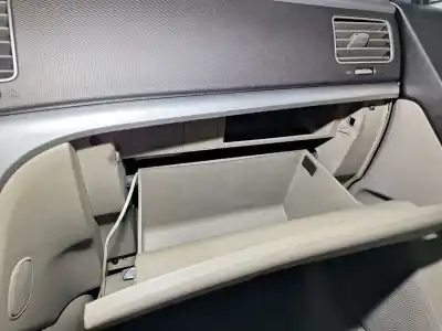 Peça sobressalente para automóvel em segunda mão porta luvas por ssangyong korando line 4x2 175 cv / 129 kw referências oem iam 