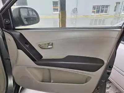 Peça sobressalente para automóvel em segunda mão forra / revestimento da porta dianteira direita por ssangyong korando line 4x2 175 cv / 129 kw referências oem iam 