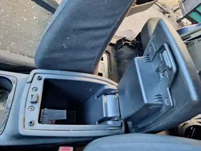 Pezzo di ricambio per auto di seconda mano bracciolo centrale per ford s-max (ca1) trend riferimenti oem iam 1686353  