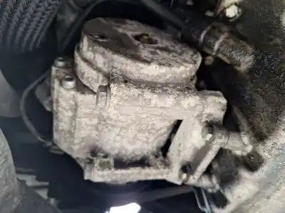 Peça sobressalente para automóvel em segunda mão compressor de ar condicionado a/a a/c por ssangyong korando line 4x2 175 cv / 129 kw referências oem iam 