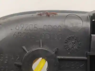 Автозапчастина б/у усередині передня права ручка для toyota yaris (ksp9/scp9/nlp9) básico посилання на oem iam 692050d90  