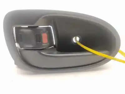 Автозапчасти б/у левая передняя внутренняя ручка за toyota yaris (ksp9/scp9/nlp9) básico ссылки oem iam 692060d90  692060d100