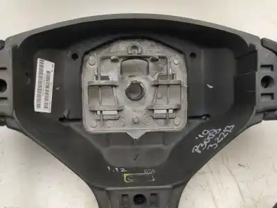 Pièce détachée automobile d'occasion VOLANT pour PEUGEOT 3008  Références OEM IAM 96877731ZE  