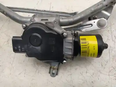 Tweedehands auto-onderdeel ruitenwissermotor voor voor renault captur expression 90 cv / 66 kw oem iam-referenties 