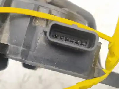 Second-hand car spare part accelerator pedal for renault kangoo extrem oem iam references 8200436878  
