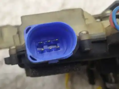 Peça sobressalente para automóvel em segunda mão FECHADURA DA PORTA TRASEIRA DIREITA por SEAT CORDOBA BERLINA (6L2)  Referências OEM IAM Y3B4839016A  