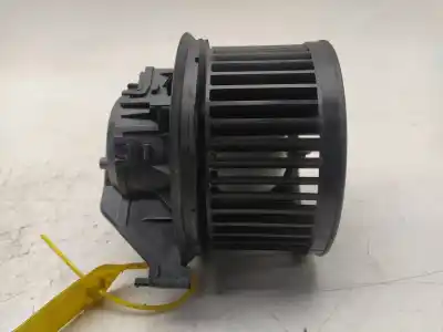 Pezzo di ricambio per auto di seconda mano motore di riscaldamento per ford fiesta (ccn) trend riferimenti oem iam 0130115551  vp8e2h18456
