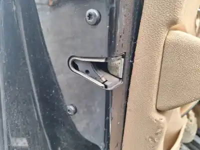 Peça sobressalente para automóvel em segunda mão fechadura da porta dianteira esquerda por bmw x3 (e83) 2.0d referências oem iam 