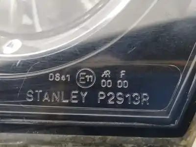 Pezzo di ricambio per auto di seconda mano luce di coda interna destra per mazda 3 lim. (bl) active riferimenti oem iam p2913r