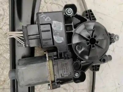 Автозапчастина б/у регулятор скла заднього правого для volkswagen tiguan (ad1, ax1) 2.0 tdi посилання на oem iam 5q0959812e  