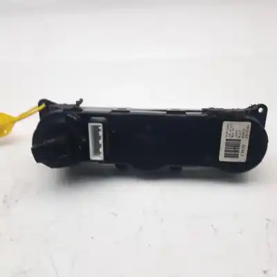 Second-hand car spare part climate control for kia cee´d * oem iam references 972501h021  