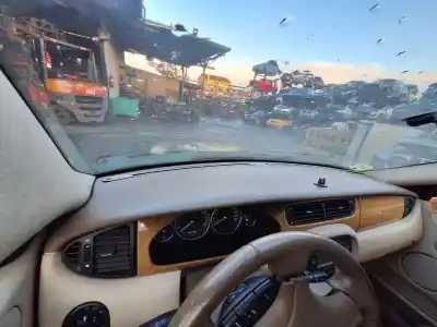 Peça sobressalente para automóvel em segunda mão tablier por jaguar x-type i (x400) 2.5 v6 a las 4 ruedas referências oem iam c2s23337fkz