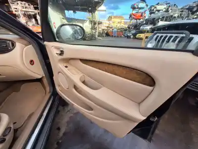 Peça sobressalente para automóvel em segunda mão elevador de vidros dianteiro direito por jaguar x-type i (x400) 2.5 v6 a las 4 ruedas referências oem iam 0130821947