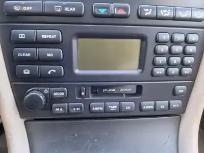 Peça sobressalente para automóvel em segunda mão sistema de áudio / rádio cd por jaguar x-type i (x400) 2.5 v6 a las 4 ruedas referências oem iam 4x4318b876af