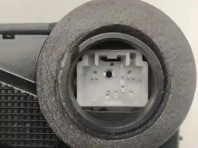 Автозапчасти б/у замок передней правой двери за toyota yaris (ksp9/scp9/nlp9) básico ссылки oem iam 690300d140  