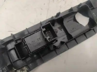Second-hand car spare part rear left power window switch for skoda superb combi (3v5) active oem iam references 5g0959855k